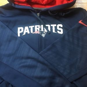 Patriots zip hoodie-large